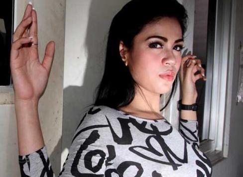 Vanny Rosyanne Ditangkap Kedapatan Pesta Sabu